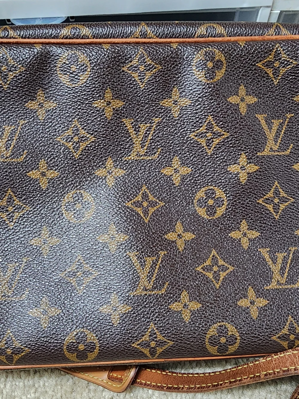 Louis Vuitton Trocadero 30